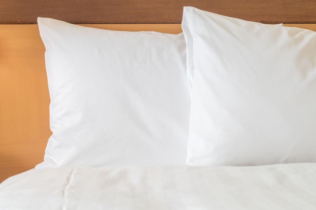Holiday Inn Express Hotel & Suites Youngstown North-Warren/Niles By Ihg Екстериор снимка